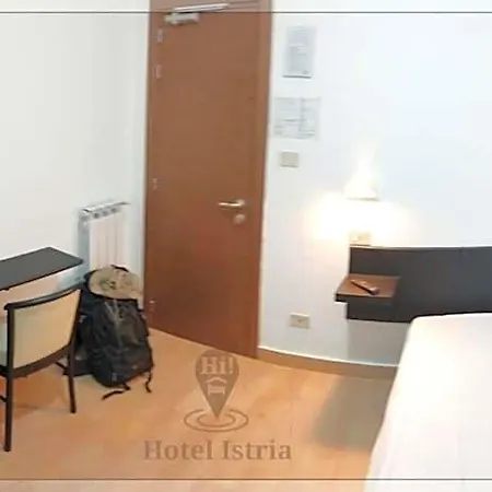 Istria Τεργέστη